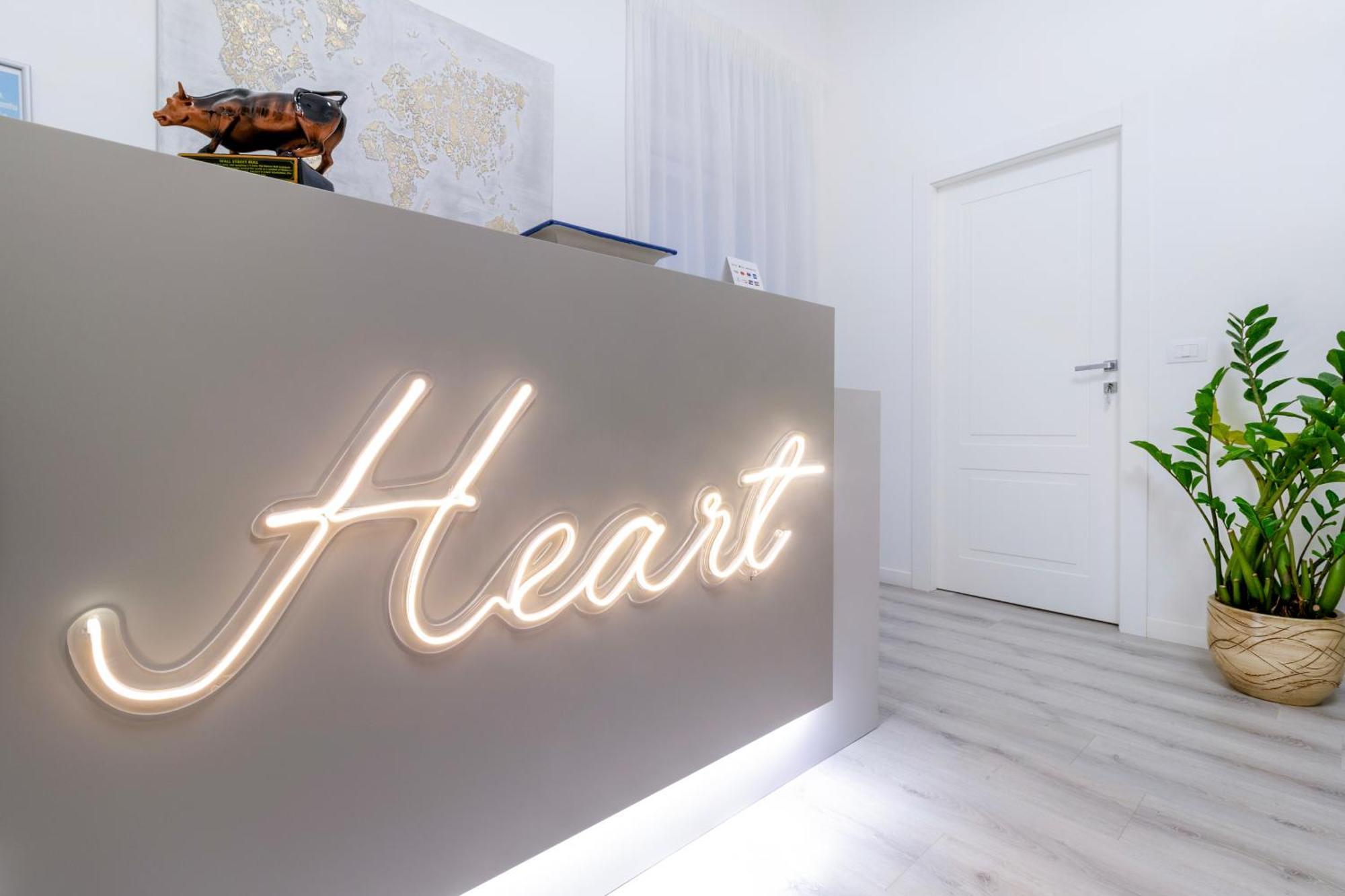 Heart City Rooms CTA Exteriör bild